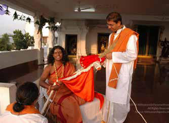 SPH ties the flag for hoisting